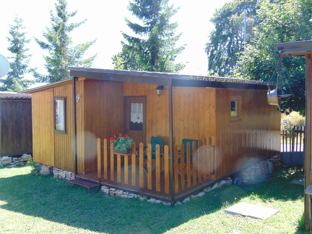 Hotel Campeggio Branchetto Bosco Chiesanuova Exterior foto
