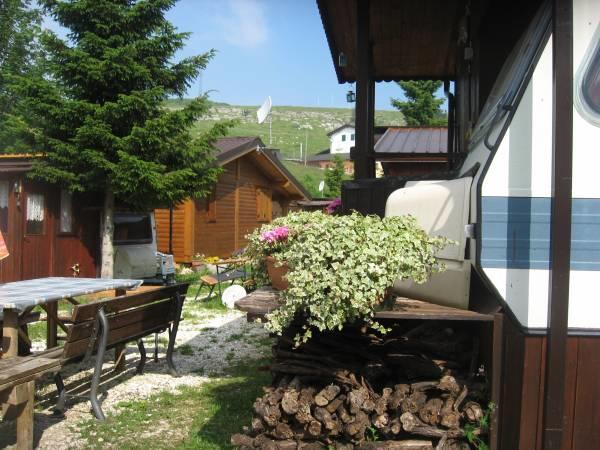 Hotel Campeggio Branchetto Bosco Chiesanuova Exterior foto